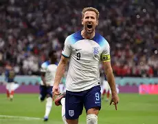 爱游戏体育-里昂内部会议纪要流出：今晨绝杀压哨；欧冠使命明确；训练强度明显提升(里昂足球俱乐部主力阵容)