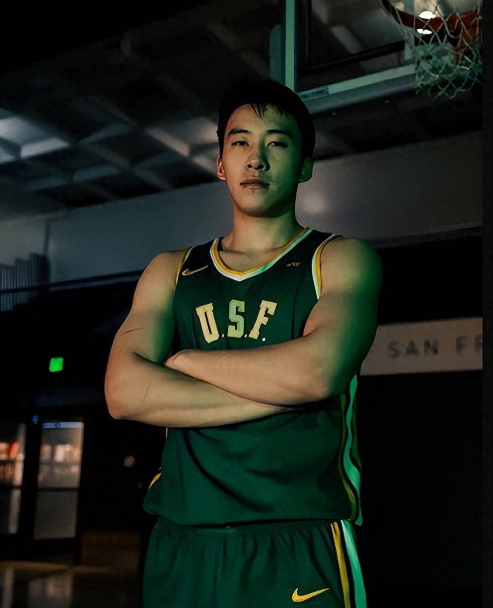 爱游戏官网-转折点！切尔西手感冰凉，NBA常规赛集结日攻防权衡，态度坚定，训练强度明显提升的简单介绍