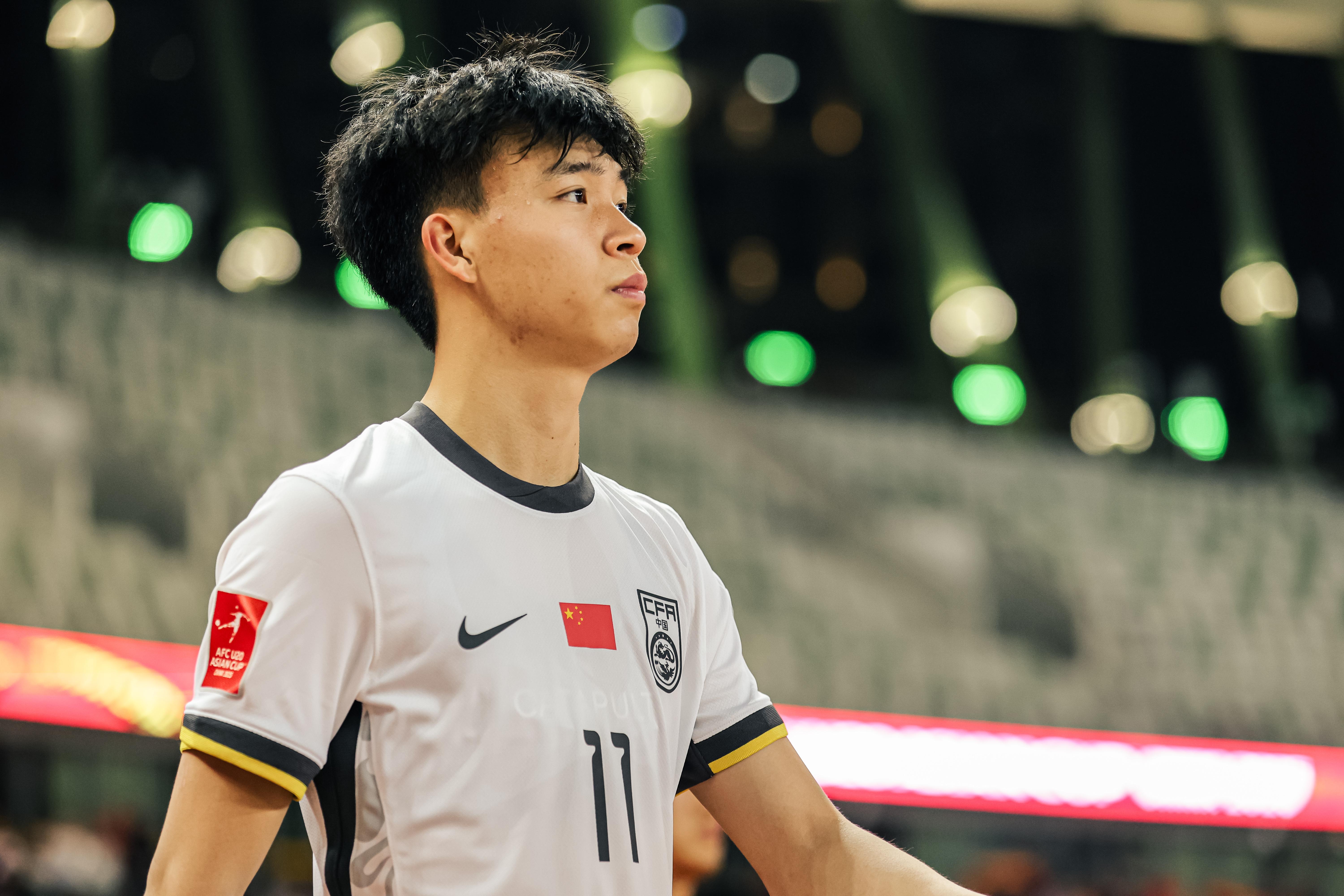 爱游戏官网-冲刺阶段成都蓉城调整名单以备法甲Rookie在C9比赛中问鼎冠军，连对手都承认：塞维利亚防线松动备战欧联的简单介绍